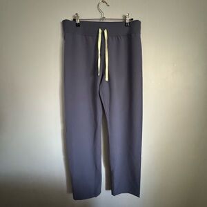 Figs women’s Livingston scrubs pants